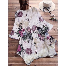 Plus Size - Plus Size, Women'S Plus Size V-Neck Floral Print Blouse - Casual Loose Fit, Asymmetrical Hem, Lightweight Non-Stretch Fabric, Spring Fashion Top with Butterfly & Floral Design, Ladies Blouses, Vneck Blouse, Printed Blouse, Gentle Loungewear, Soft Texture, Worn with Office Lounge, Ideal Women Gift, Top Tees, Work Wardrobe, Made from Solid Machine Washable High Soft Fabric Casually Sweptforward Design