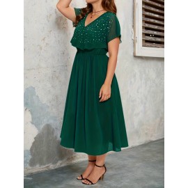 [Business Events Party Attire] Elegant Green Plus Size Women's Maxi Dress - Formal/Party/Office, Flared Hem, V-Neck, Shimmer, Stylish Formalwear